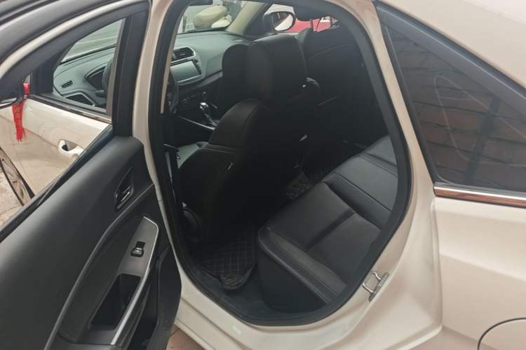 Used Ford Escort 2017 Happiness Edition 1.5L Automatic Fashion Version Left Rear Seat