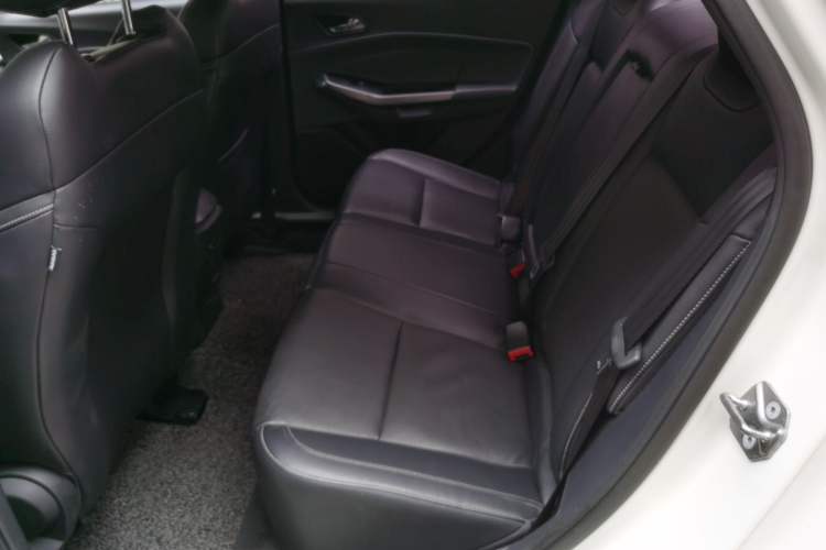 Used Ford Escort 2017 Happiness Edition 1.5L Automatic Fashion Version Left Rear Seat