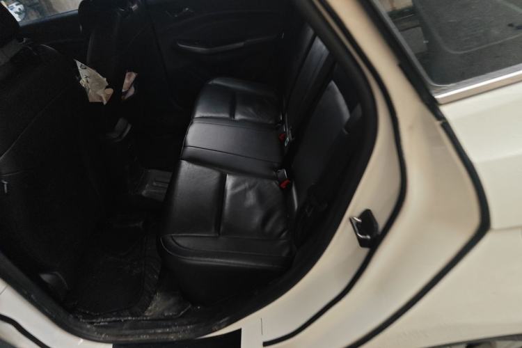 Used Ford Escort 2017 Happiness Edition 1.5L Automatic Fashion Version Left Rear Seat