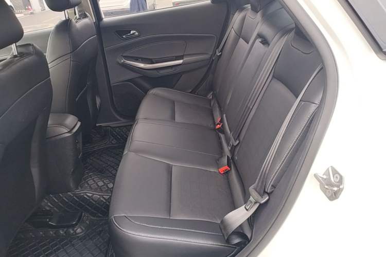 Used Ford Escort 2017 Happiness Edition 1.5L Automatic Fashion Version Left Rear Seat