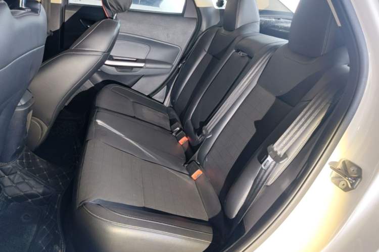 Used Ford Escort 2017 Happiness Edition 1.5L Automatic Fashion Version Left Rear Seat