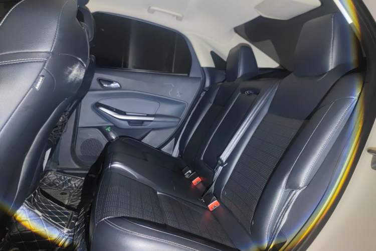 Used Ford Escort 2017 Happiness Edition 1.5L Automatic Fashion Version Left Rear Seat