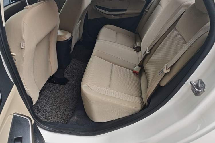 Used Ford Escort 2017 Revised Version 1.5L Automatic Comfort Edition Left Rear Seat