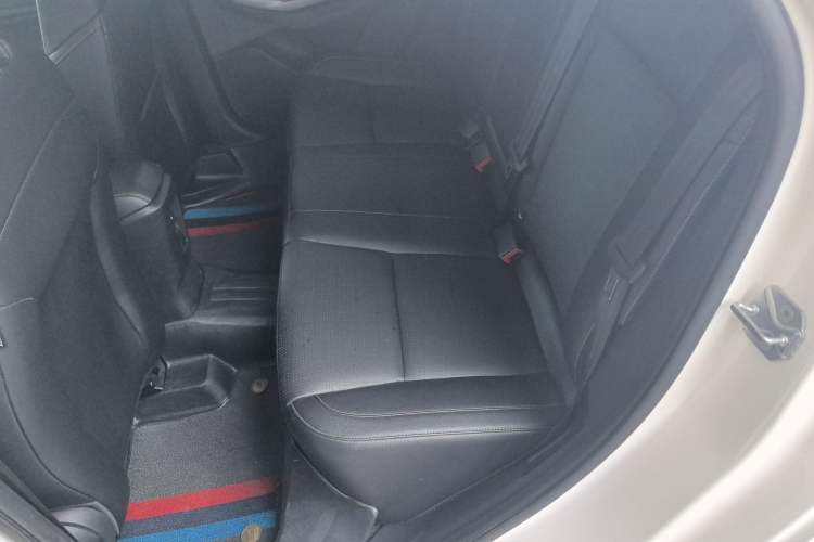 Used Ford Escort 2017 Happiness Edition 1.5L Automatic Fashion Version Left Rear Seat