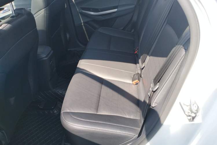 Used Ford Escort 2017 Happiness Edition 1.5L Automatic Fashion Version Left Rear Seat