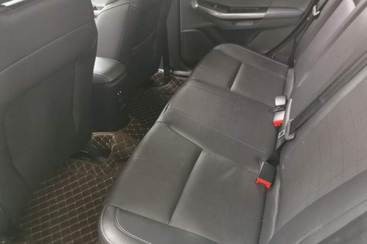 Used Ford Escort 2017 Happiness Edition 1.5L Automatic Fashion Version Left Rear Seat