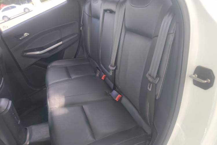 Used Ford Escort 2017 Happiness Edition 1.5L Automatic Fashion Version Left Rear Seat