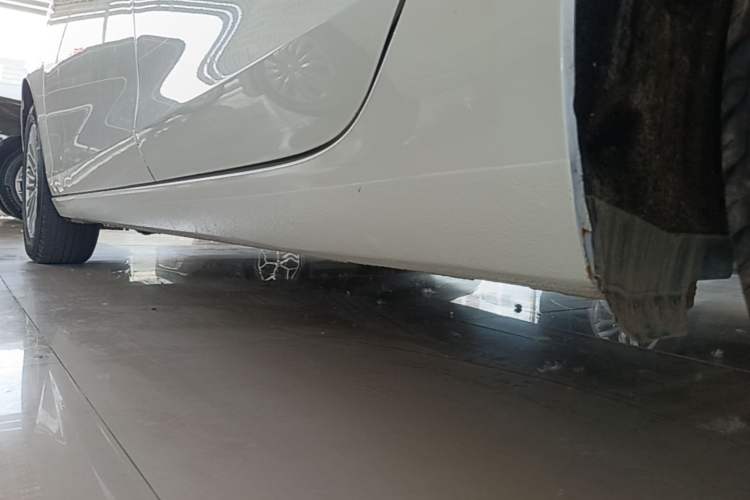 Used Ford Escort 2017 Revised Version 1.5L Automatic Comfort Edition Left Side Sill