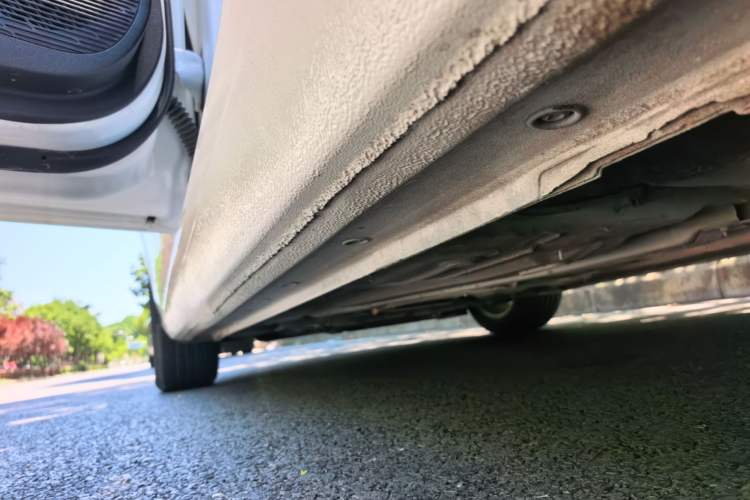 Used Ford Escort 2017 Happiness Edition 1.5L Automatic Fashion Version Left Side Sill