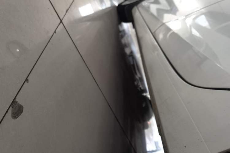 Used Ford Escort 2017 Happiness Edition 1.5L Automatic Fashion Version Left Side Sill
