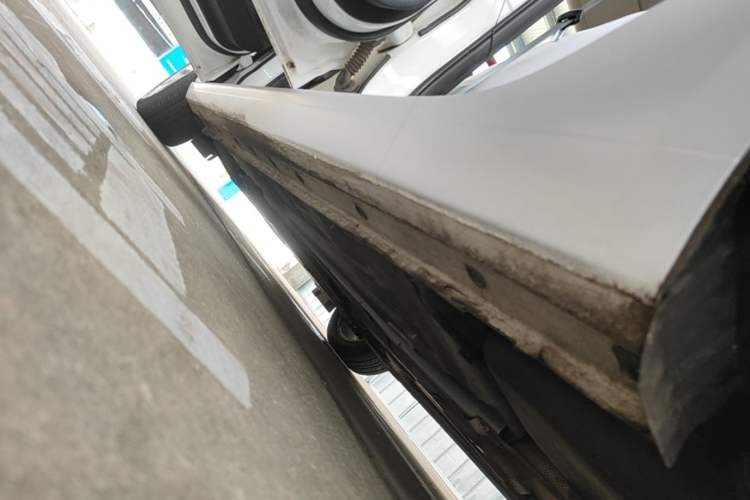 Used Ford Escort 2017 Happy Edition 1.5L Manual Fashion Model Left Side Sill