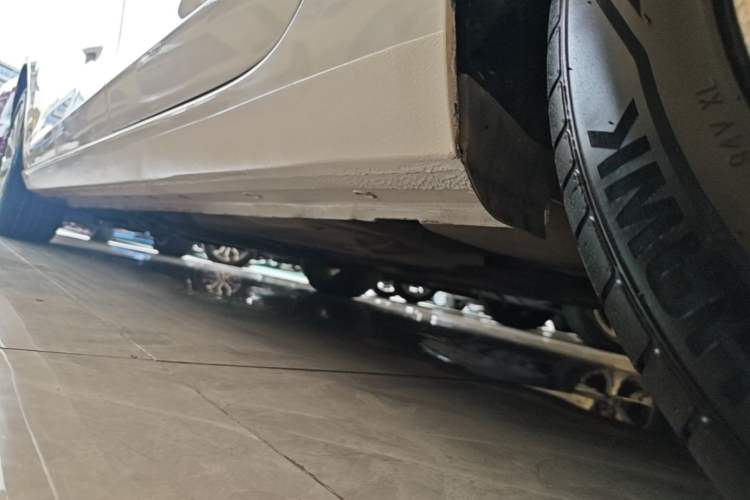 Used Ford Escort 2017 Happiness Edition 1.5L Automatic Fashion Version Left Side Sill
