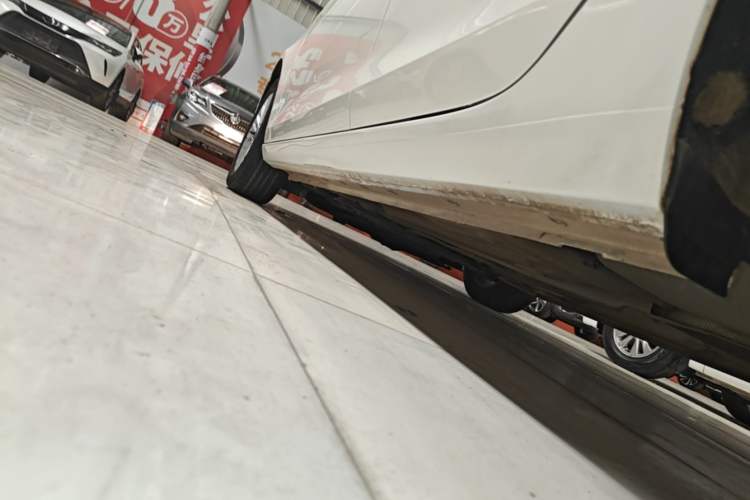 Used Ford Escort 2017 Revised Version 1.5L Automatic Comfort Edition Left Side Sill