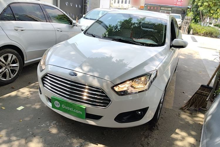 Used Ford Escort 2017 Happiness Edition 1.5L Automatic Fashion Version Guazi used car, China used car export, Used car for sale, Used  cars, Cheapest cars for sale