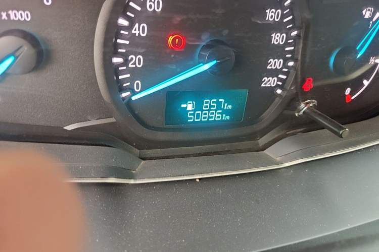 Used Ford Escort 2017 Revised Version 1.5L Manual Comfort Edition Odometer Close Up