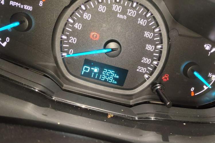 Used Ford Escort 2017 Happiness Edition 1.5L Automatic Fashion Version Odometer Close Up