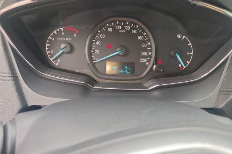 Used Ford Escort 2017 Happiness Edition 1.5L Automatic Fashion Version Odometer Close Up