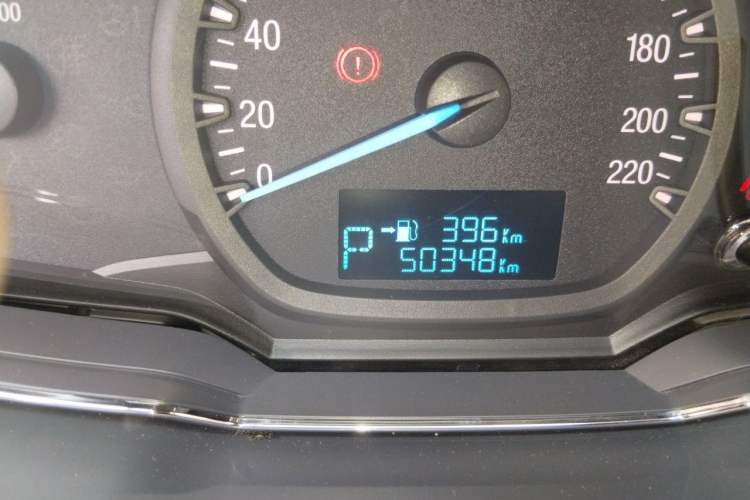 Used Ford Escort 2017 Happiness Edition 1.5L Automatic Fashion Version Odometer Close Up