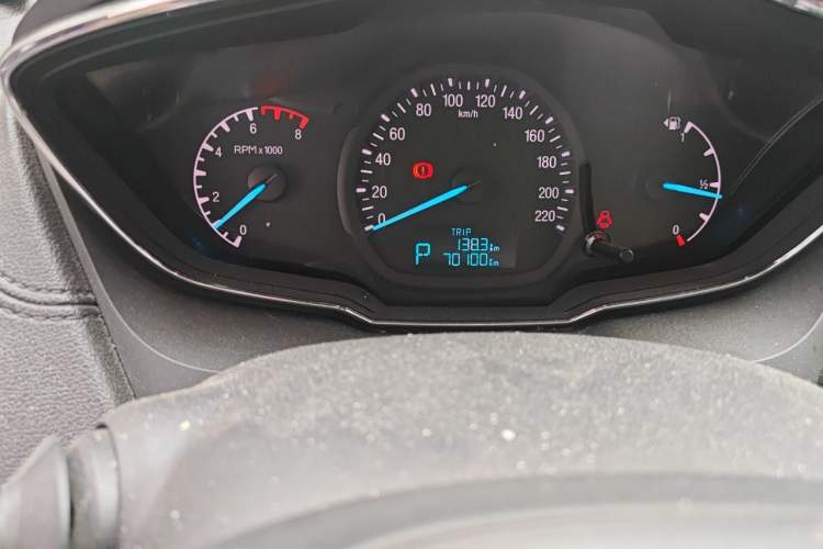 Used Ford Escort 2017 Happiness Edition 1.5L Automatic Fashion Version Odometer Close Up