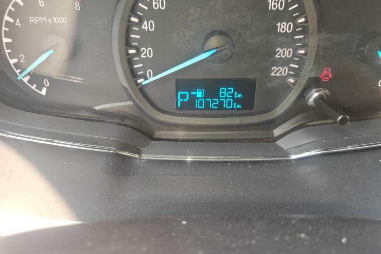 Used Ford Escort 2017 Happiness Edition 1.5L Automatic Fashion Version Odometer Close Up