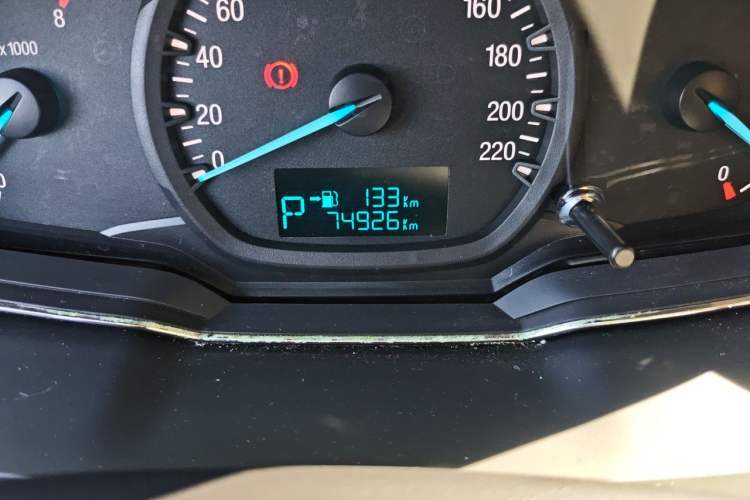 Used Ford Escort 2017 Happiness Edition 1.5L Automatic Fashion Version Odometer Close Up