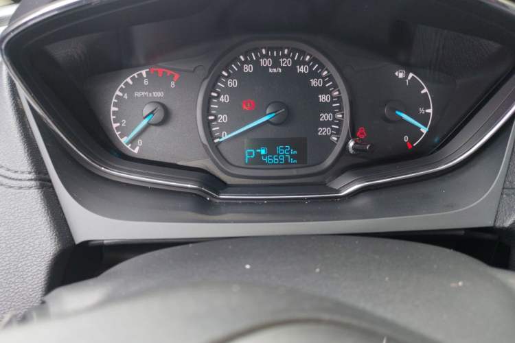 Used Ford Escort 2017 Happiness Edition 1.5L Automatic Fashion Version Odometer Close Up