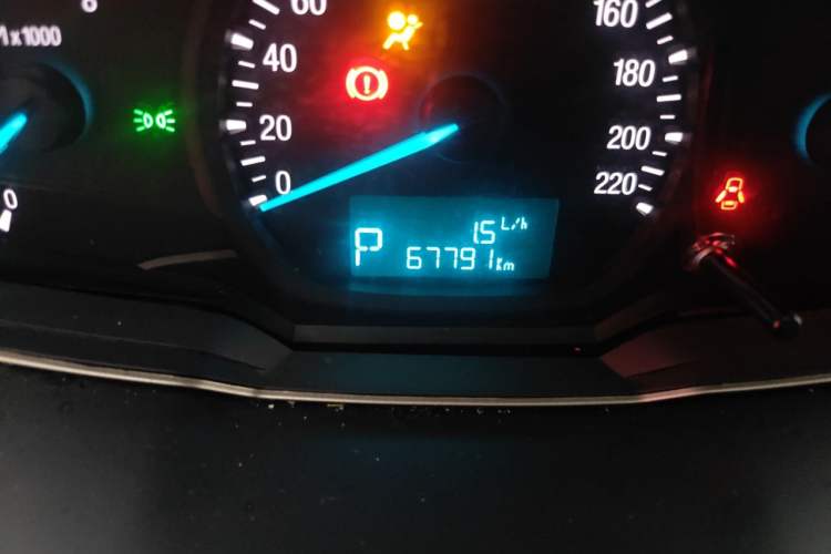 Used Ford Escort 2017 Revised Version 1.5L Automatic Comfort Edition Odometer Close Up
