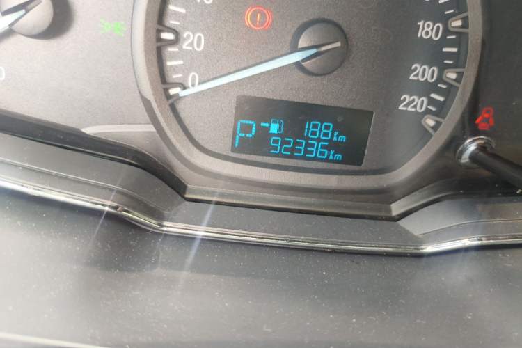 Used Ford Escort 2017 Happiness Edition 1.5L Automatic Fashion Version Odometer Close Up