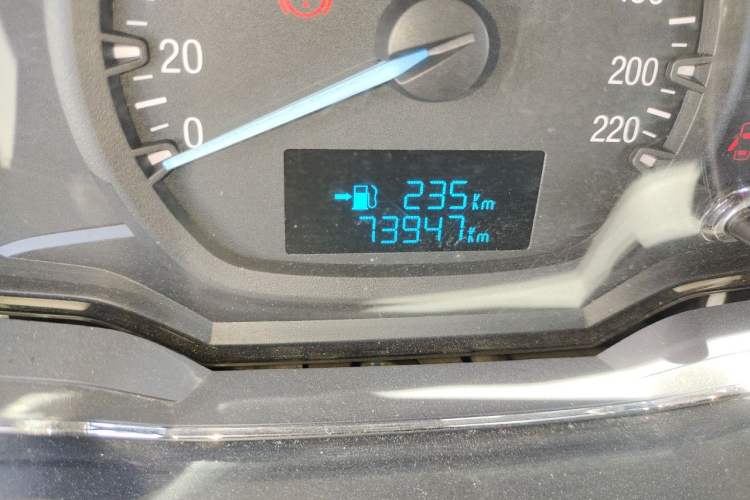 Used Ford Escort 2017 Happy Edition 1.5L Manual Fashion Model Odometer Close Up