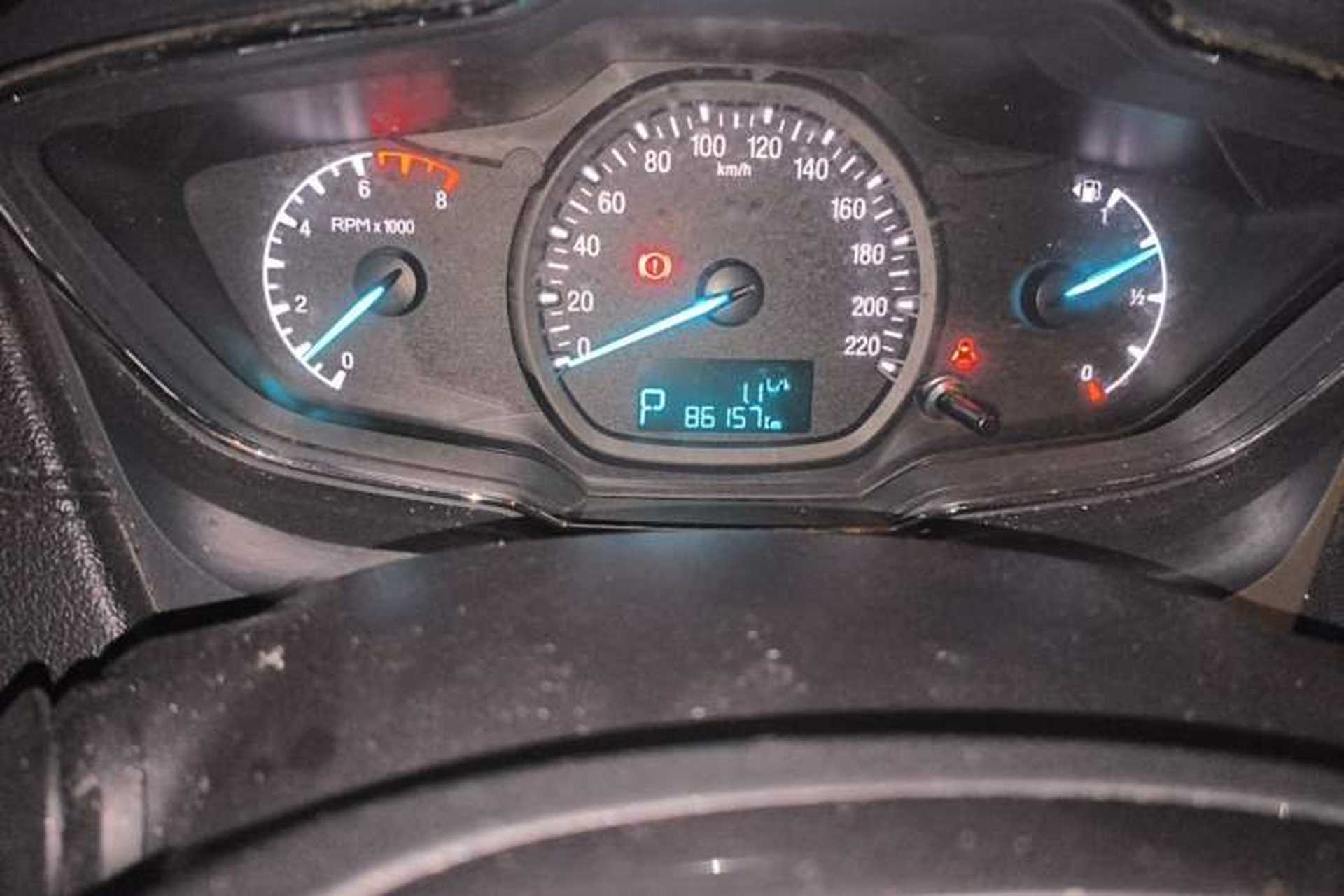 Used Ford Escort 2017 Happiness Edition 1.5L Automatic Fashion Version Odometer Close Up