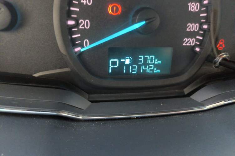 Used Ford Escort 2017 Happiness Edition 1.5L Automatic Fashion Version Odometer Close Up