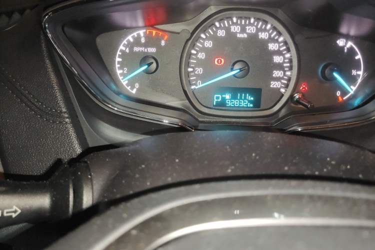 Used Ford Escort 2017 Happiness Edition 1.5L Automatic Fashion Version Odometer Close Up