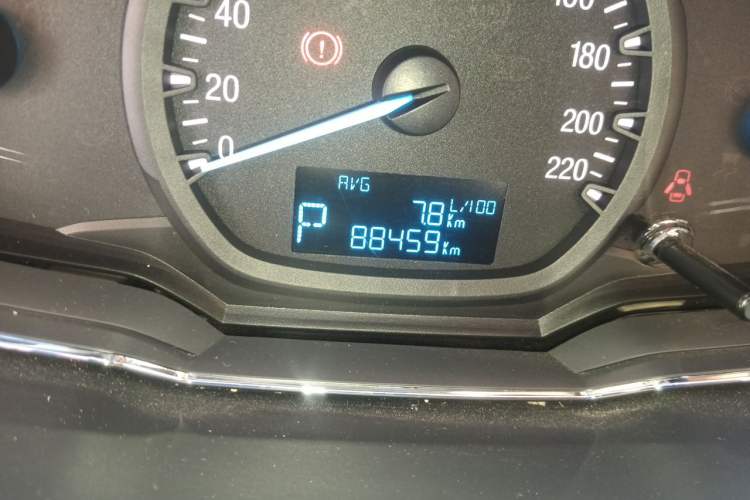Used Ford Escort 2017 Happiness Edition 1.5L Automatic Fashion Version Odometer Close Up