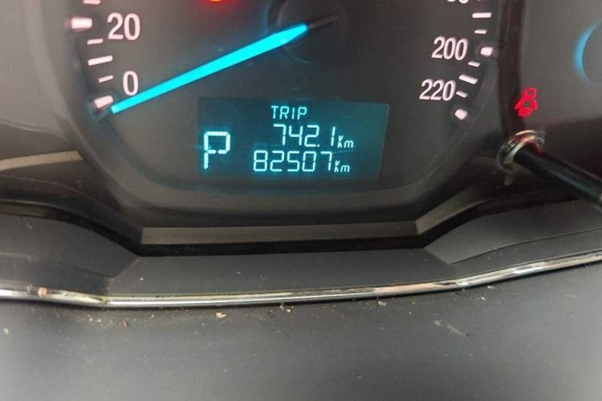 Used Ford Escort 2017 Happiness Edition 1.5L Automatic Fashion Version Odometer Close Up