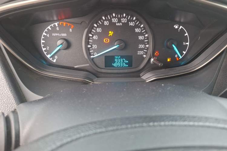 Used Ford Escort 2017 Revised Version 1.5L Manual Comfort Edition Odometer Close Up