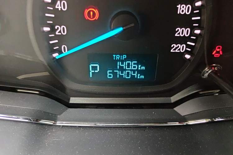 Used Ford Escort 2017 Happiness Edition 1.5L Automatic Fashion Version Odometer Close Up