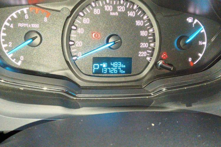 Used Ford Escort 2017 Happiness Edition 1.5L Automatic Fashion Version Odometer Close Up