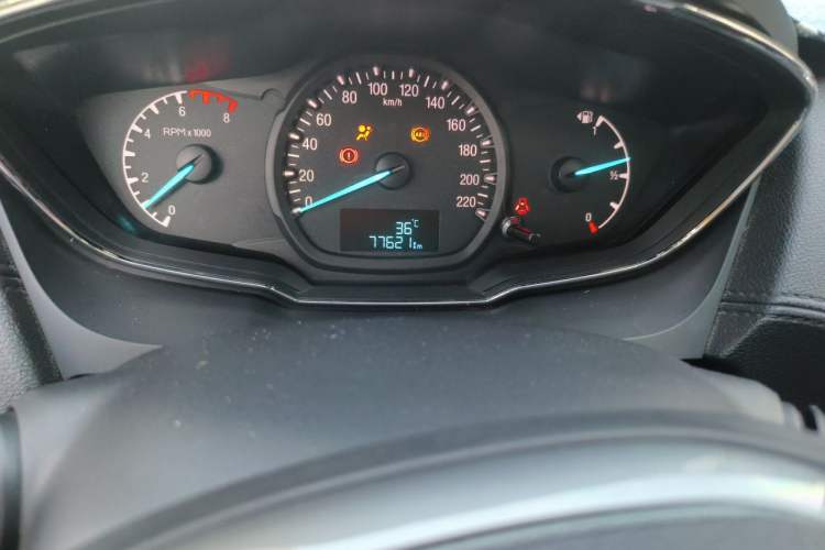 Used Ford Escort 2017 Happy Edition 1.5L Manual Fashion Model Odometer Close Up
