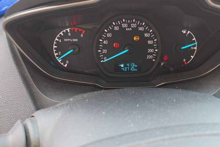 Used Ford Escort 2017 Revised Version 1.5L Manual Comfort Edition Odometer Close Up