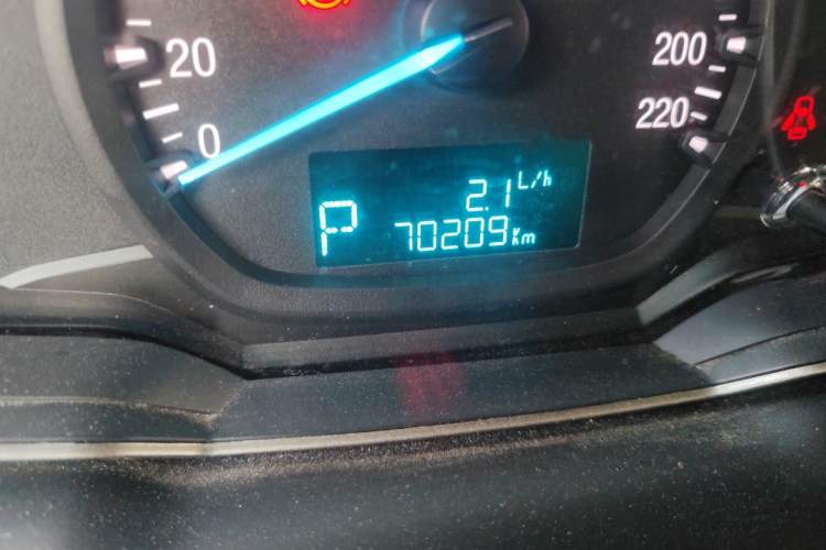Used Ford Escort 2017 Revised Version 1.5L Automatic Comfort Edition Odometer Close Up