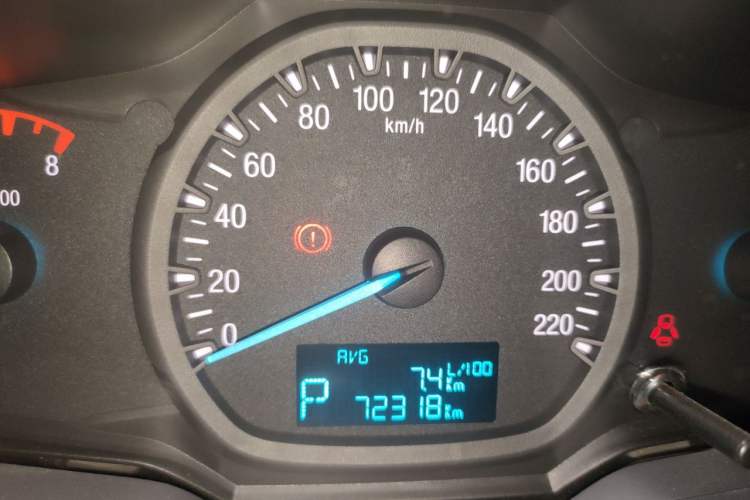Used Ford Escort 2017 Happiness Edition 1.5L Automatic Fashion Version Odometer Close Up
