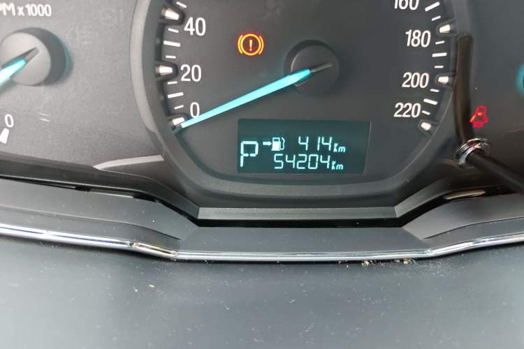 Used Ford Escort 2017 Happiness Edition 1.5L Automatic Fashion Version Odometer Close Up
