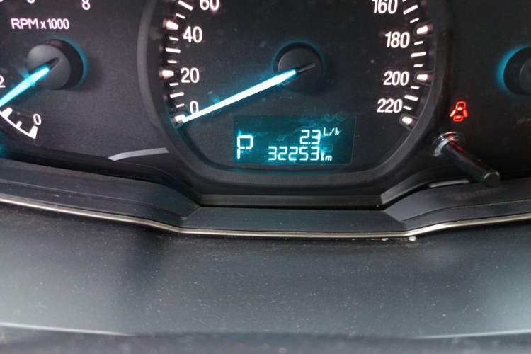 Used Ford Escort 2017 Revised Version 1.5L Automatic Comfort Edition Odometer Close Up