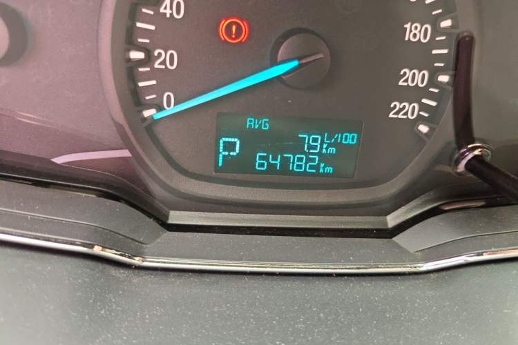 Used Ford Escort 2017 Happiness Edition 1.5L Automatic Fashion Version Odometer Close Up