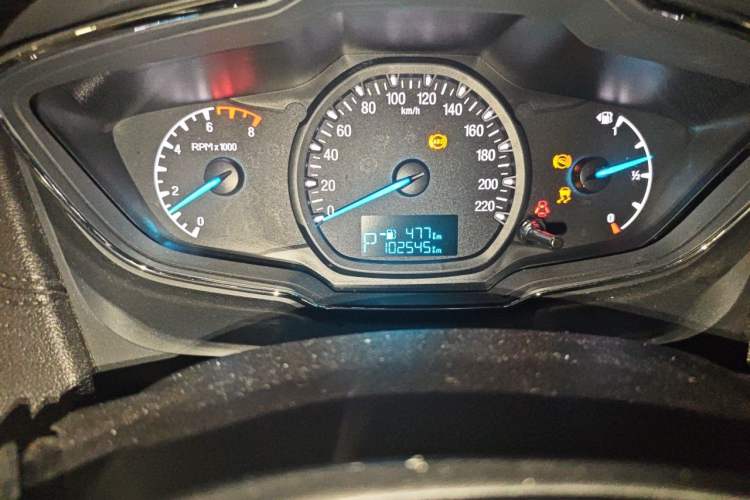 Used Ford Escort 2017 Happiness Edition 1.5L Automatic Fashion Version Odometer Close Up