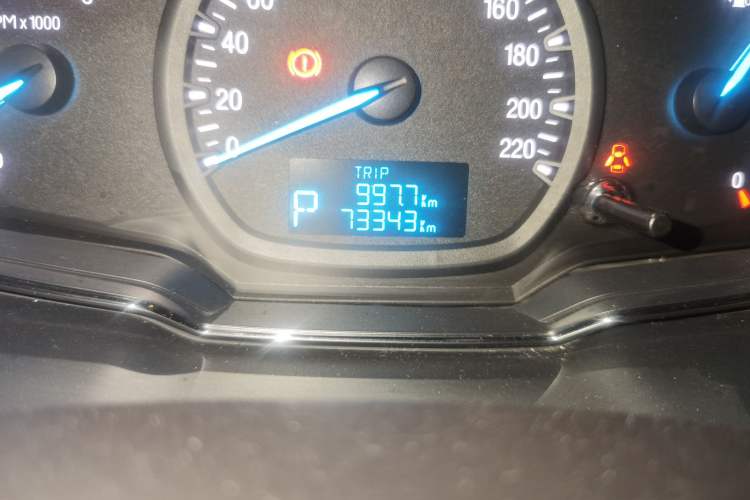 Used Ford Escort 2017 Happiness Edition 1.5L Automatic Fashion Version Odometer Close Up