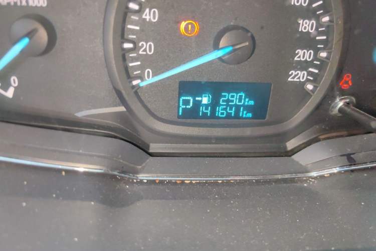 Used Ford Escort 2017 Happiness Edition 1.5L Automatic Fashion Version Odometer Close Up