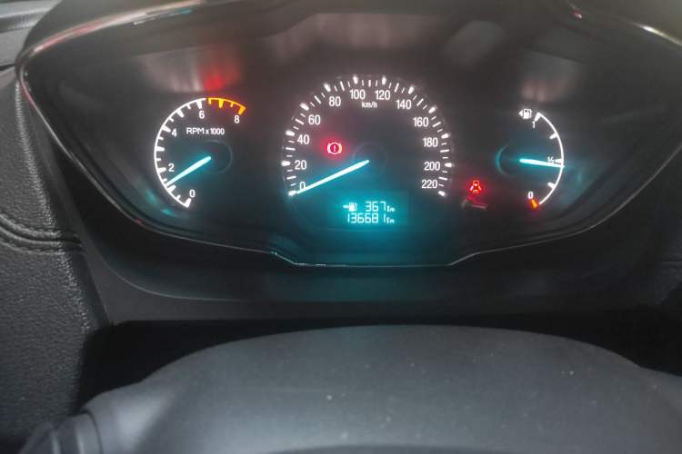 Used Ford Escort 2017 Happy Edition 1.5L Manual Fashion Model Odometer Close Up