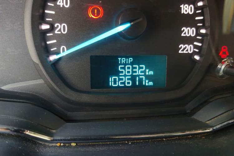 Used Ford Escort 2017 Happy Edition 1.5L Manual Fashion Model Odometer Close Up
