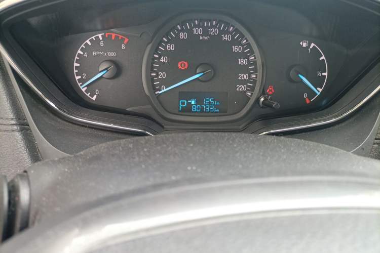 Used Ford Escort 2017 Happiness Edition 1.5L Automatic Fashion Version Odometer Close Up